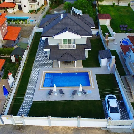 Derin Villa *